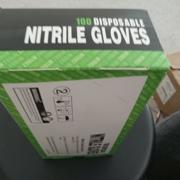 DURABLE NEW nitrile gloves large black 100 count MEDIUM - Picture 4 of 4